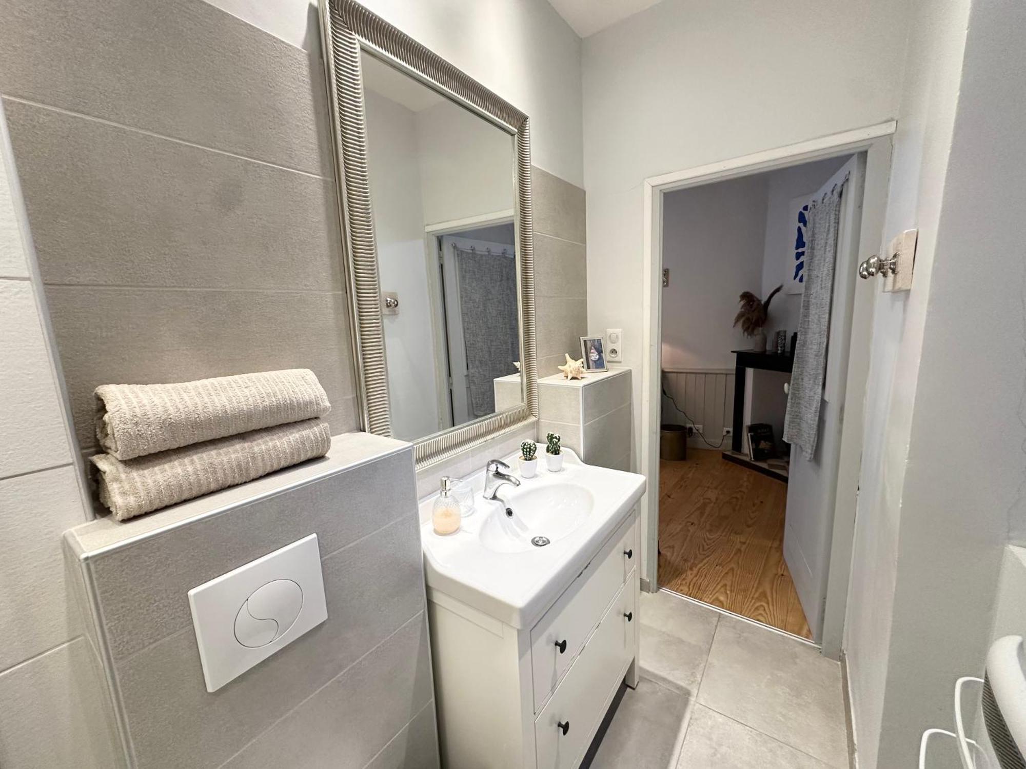 Appartement Le Bourg Hypercentre Wifi Rodez Exteriör bild